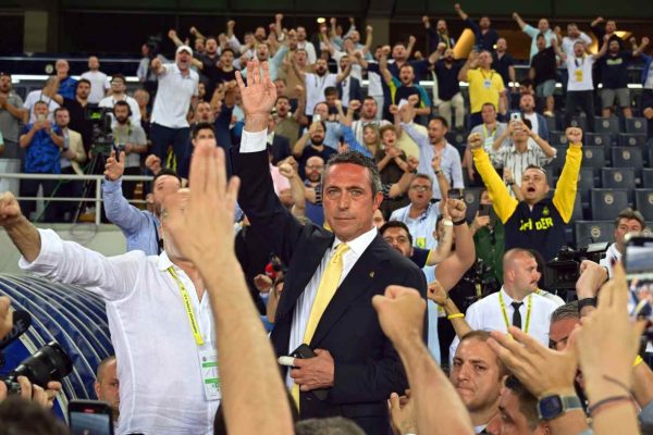 Fenerbahçe’de Ali Koç yeniden başkan
