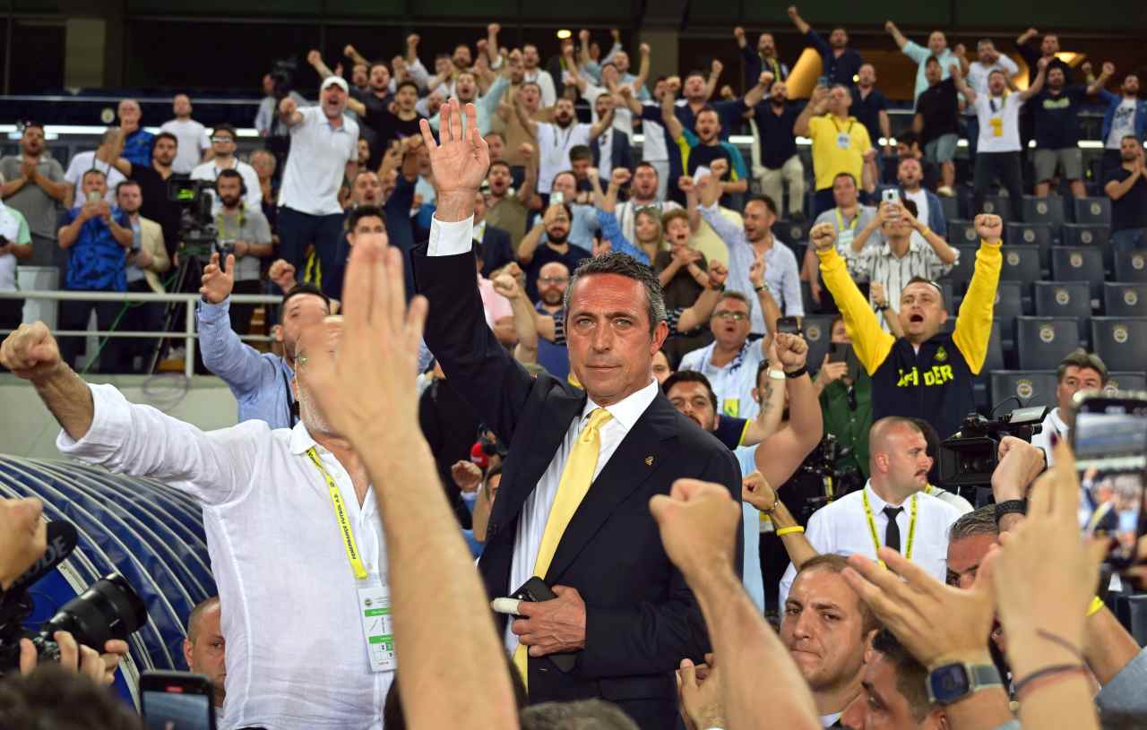 Fenerbahçe’de Ali Koç yeniden başkan