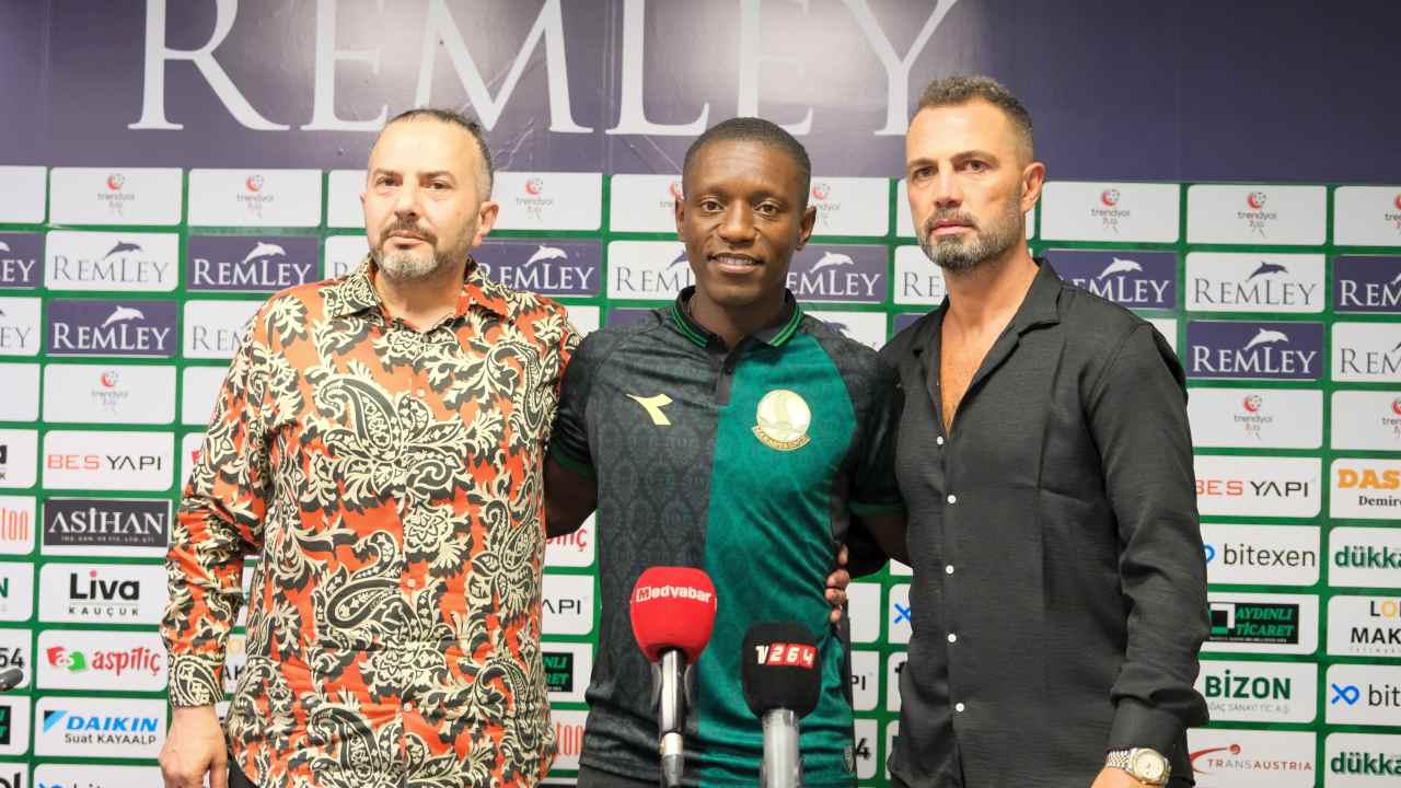 Sakaryaspor, kanat oyuncusu Max Gradel’i kadrosuna kattı