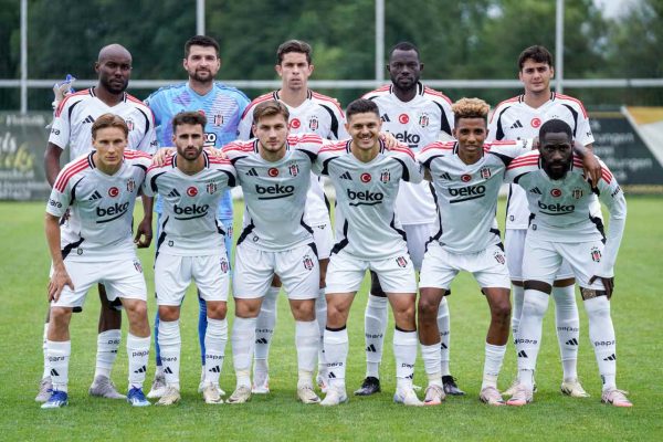 Beşiktaş hazırlık maçını farklı kazandı
