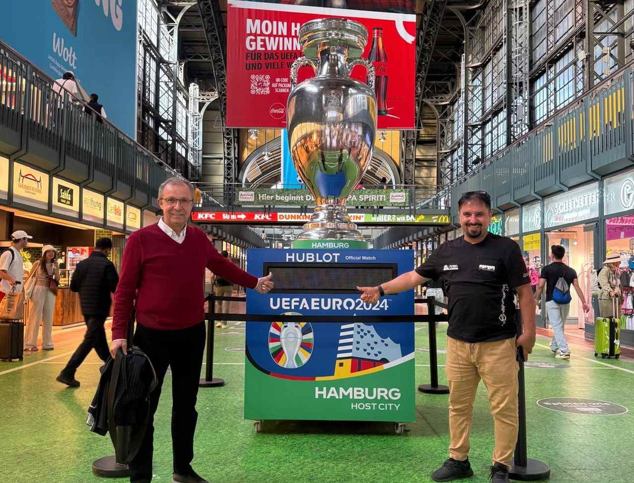 Hamburg’lu futbolseverleri üzdünüz