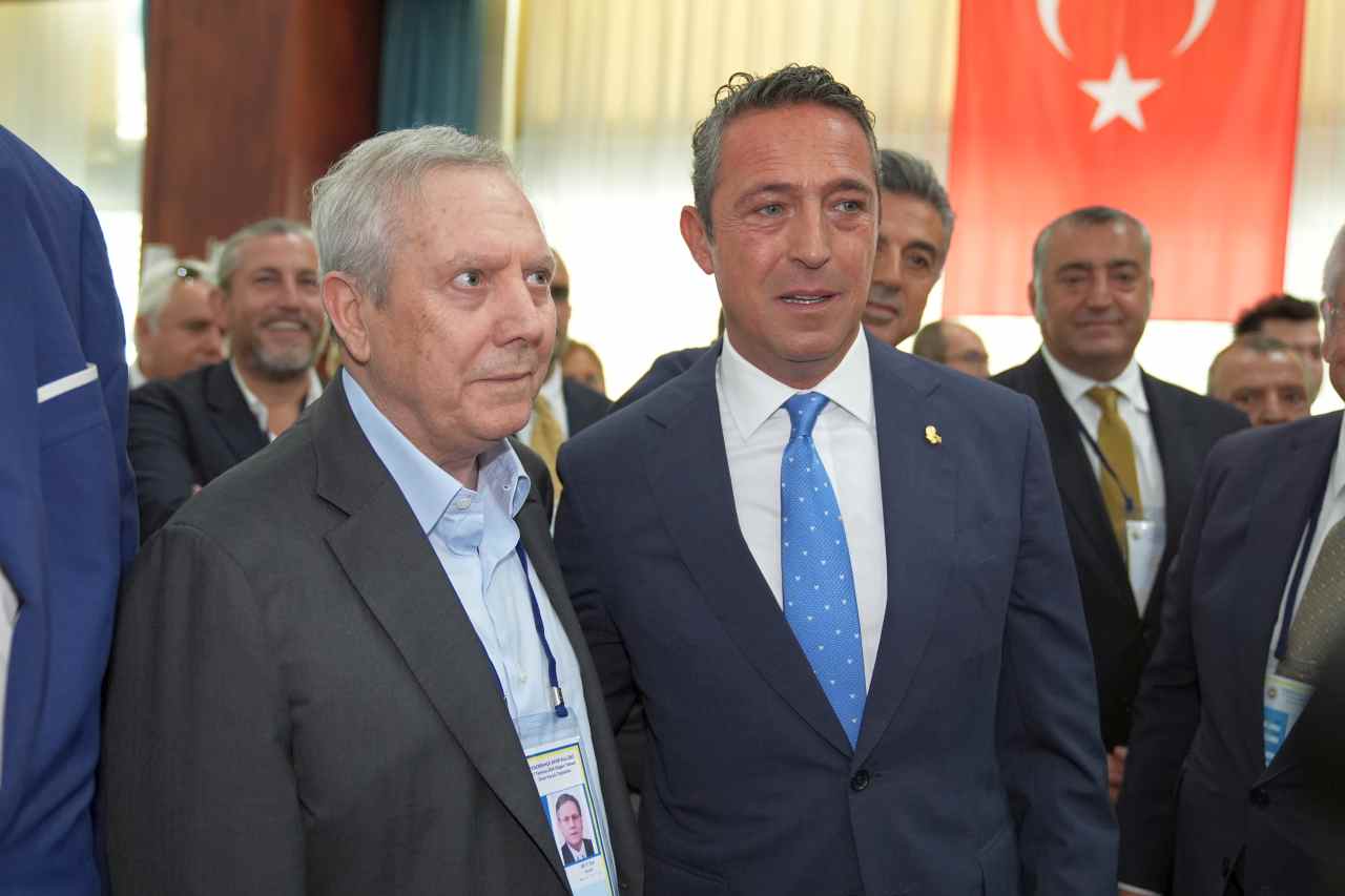 Fenerbahçe Kulübü Yüksek Divan Kurulu toplantısı başladı