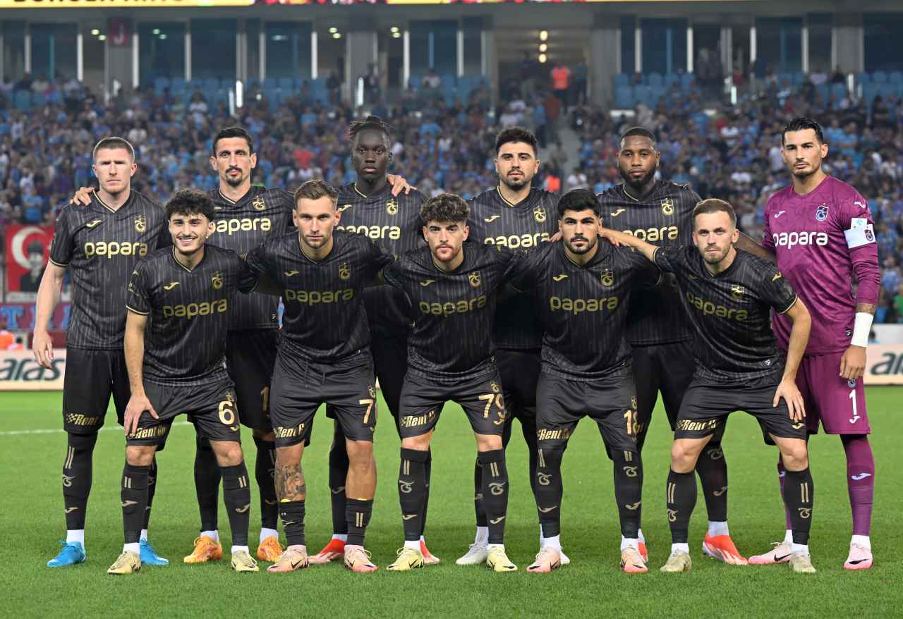 Trabzonspor, sahasında Rapid Wien’e yenildi