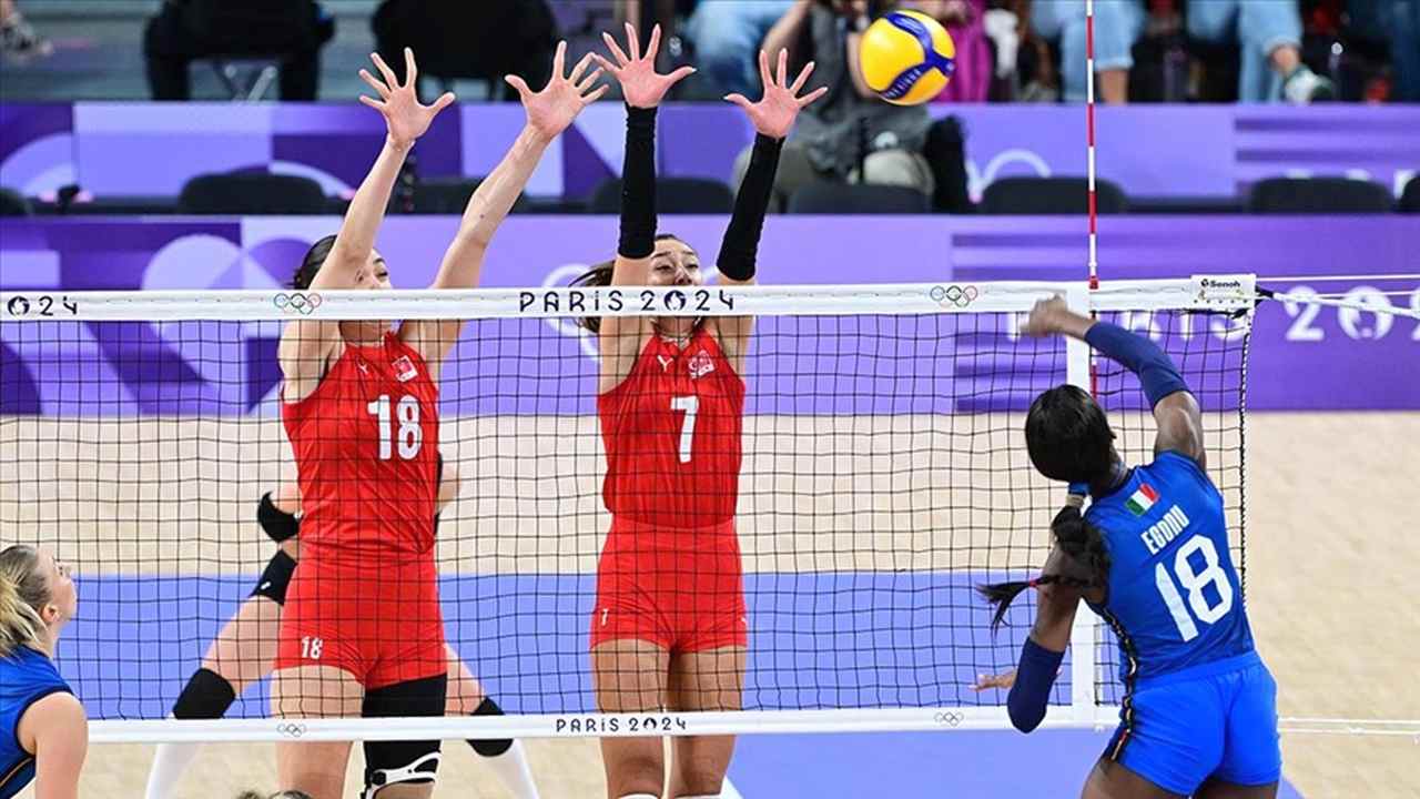 A Milli Kadın Voleybol Takımı, Olimpiyat Oyunları yarı finalinde İtalya’ya yenildi