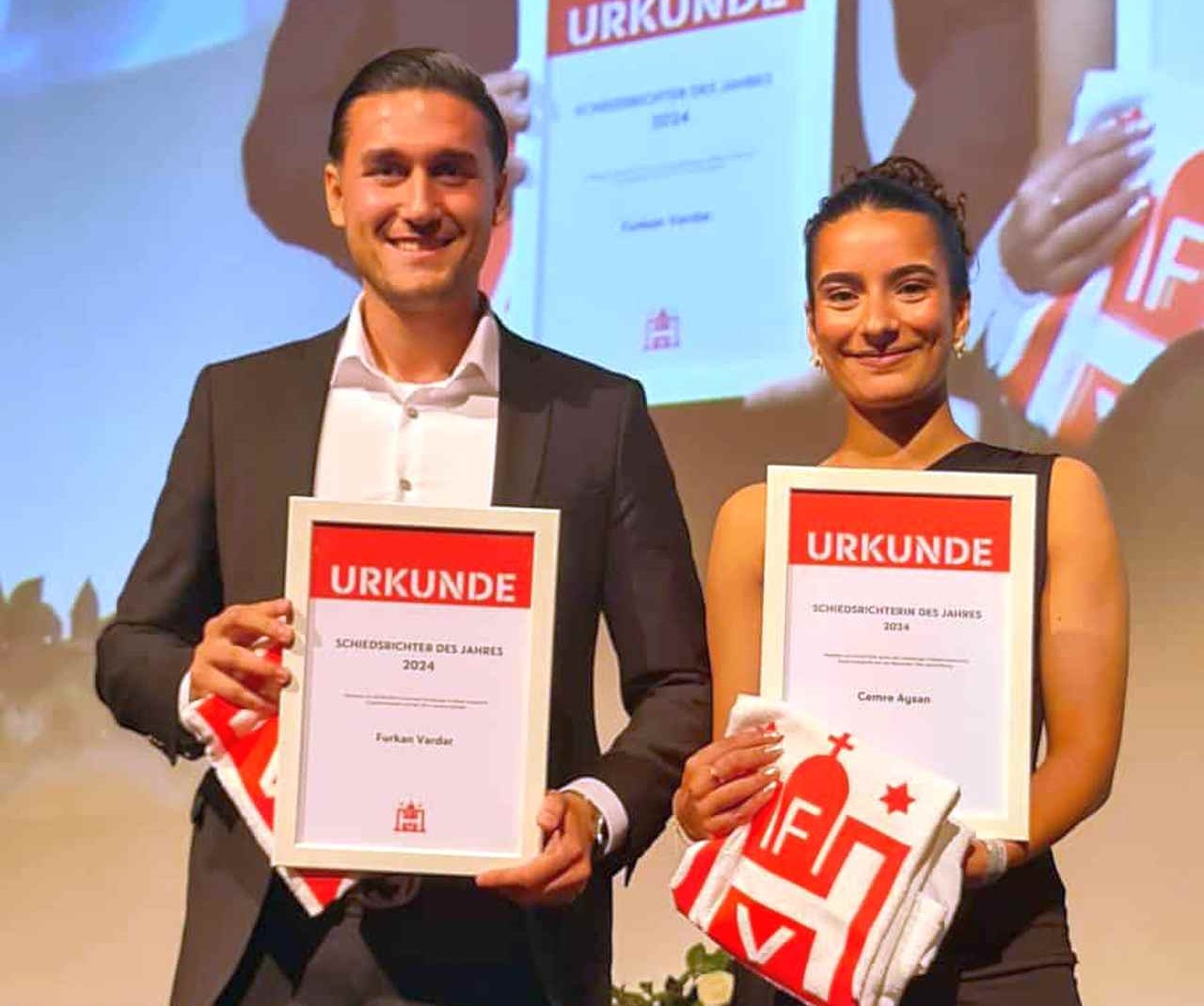 Yılın hakemini seçtiler: Türk hakemleri Cemre ve Furkan!