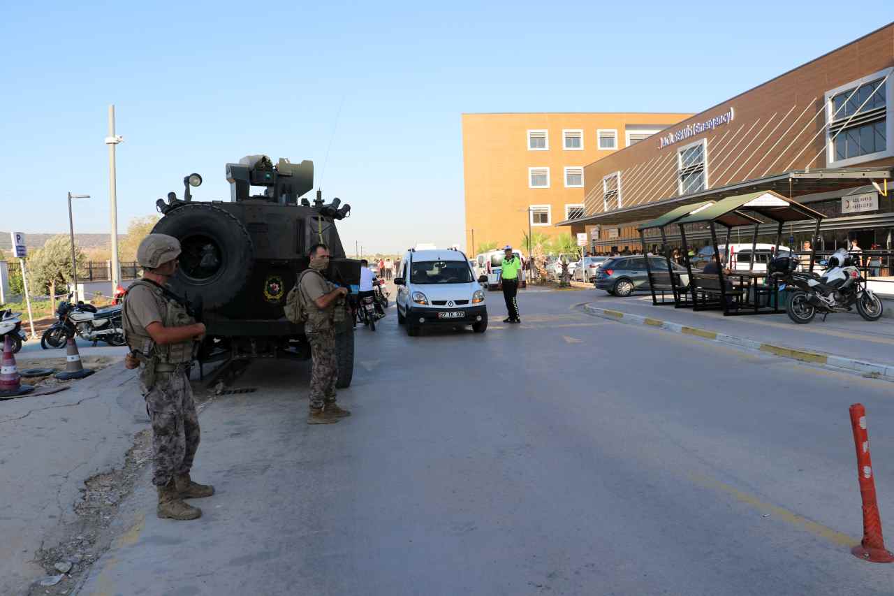 Kilis’te komşular arasında çıkan silahlı kavgada 3 kişi yaralandı