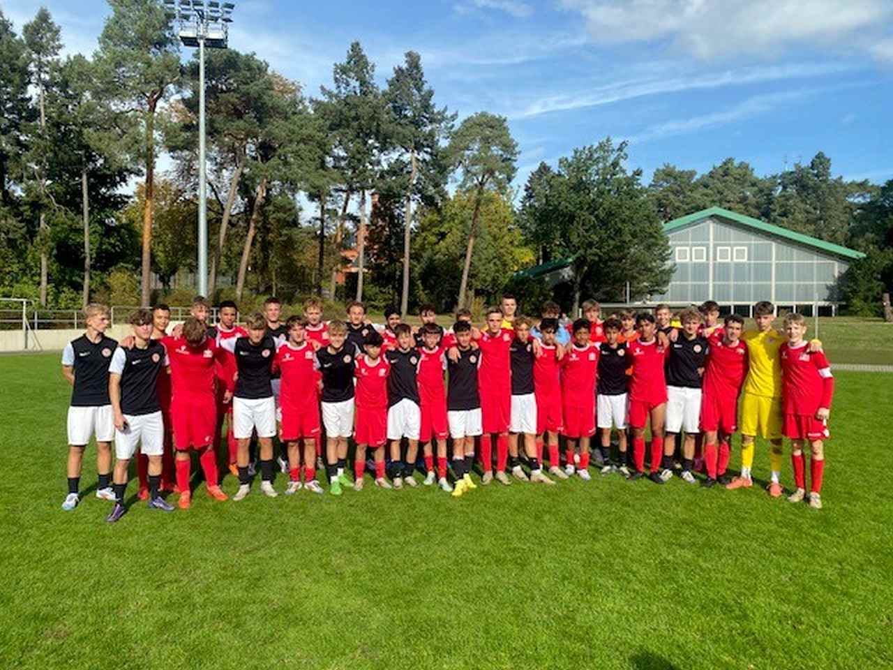 HFV 2010er U15 zu Vergleichsspielen in Berlin