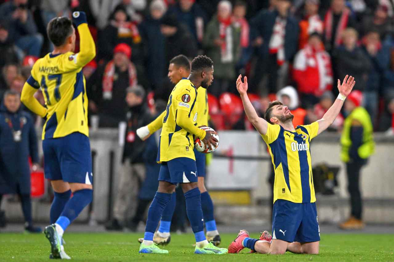 Fenerbahçe, Prag’dan 3 puanla dönüyor