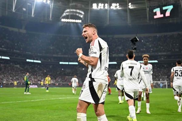 Beşiktaş ligdeki kötü gidişe Fenerbahçe derbisiyle son verdi