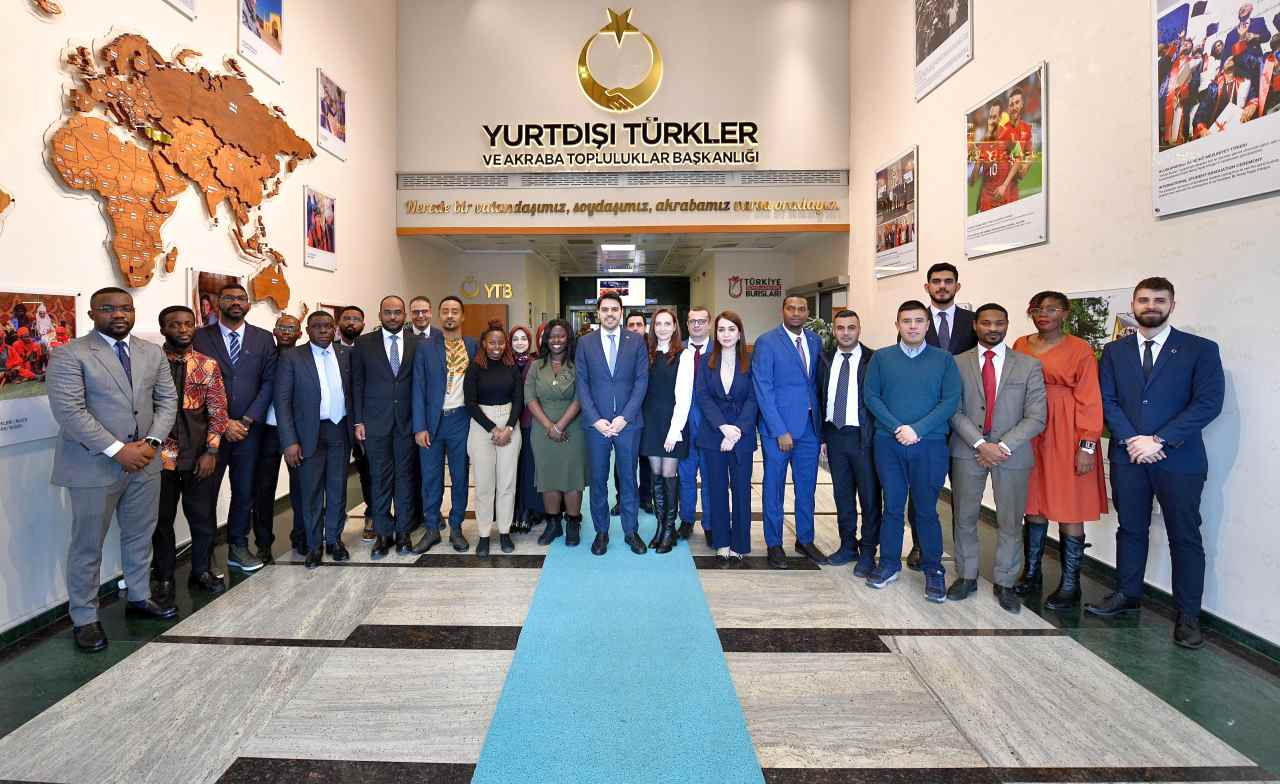 DÜNYANIN DÖRT BİR YANINDAN DİPLOMATLAR TÜRKÇE’DE BULUŞTU
