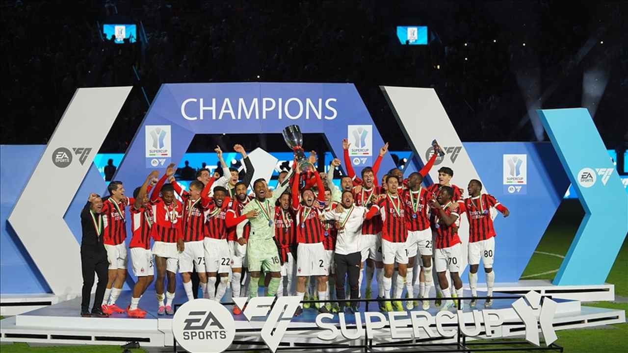 İtalya Süper Kupası’nı Milan kazandı
