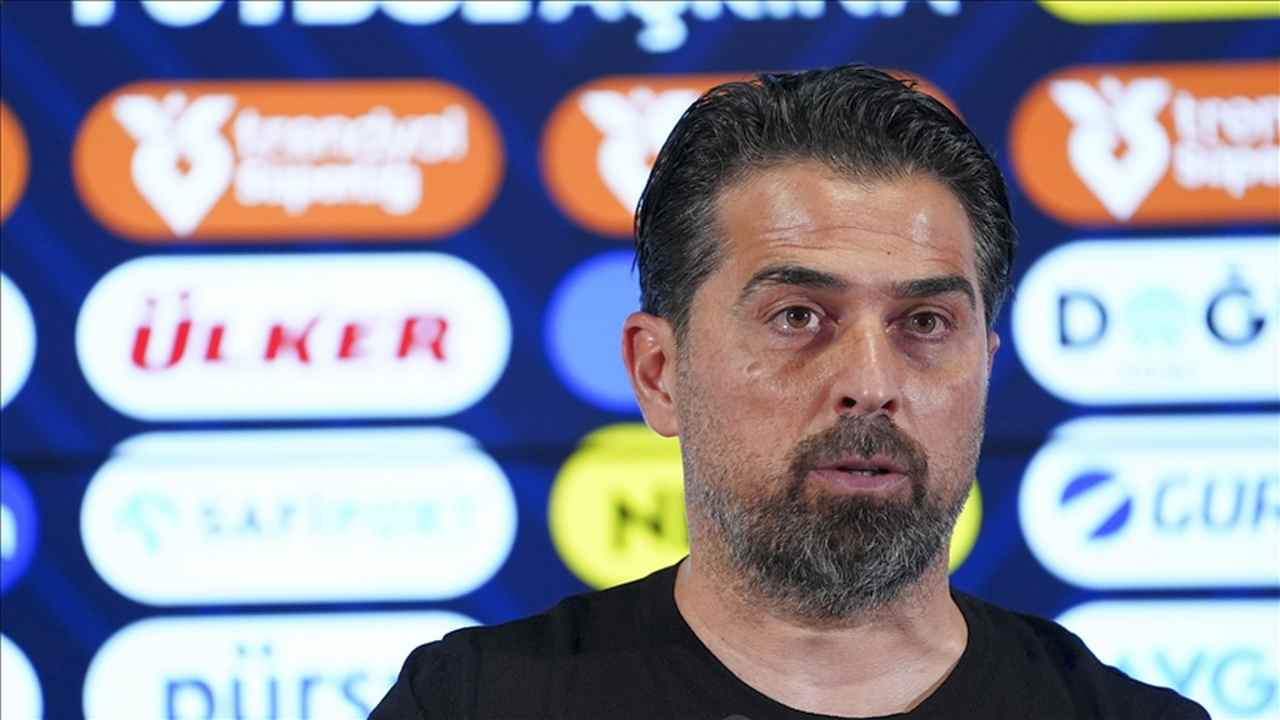 Çaykur Rizespor’dan İlhan Palut açıklaması