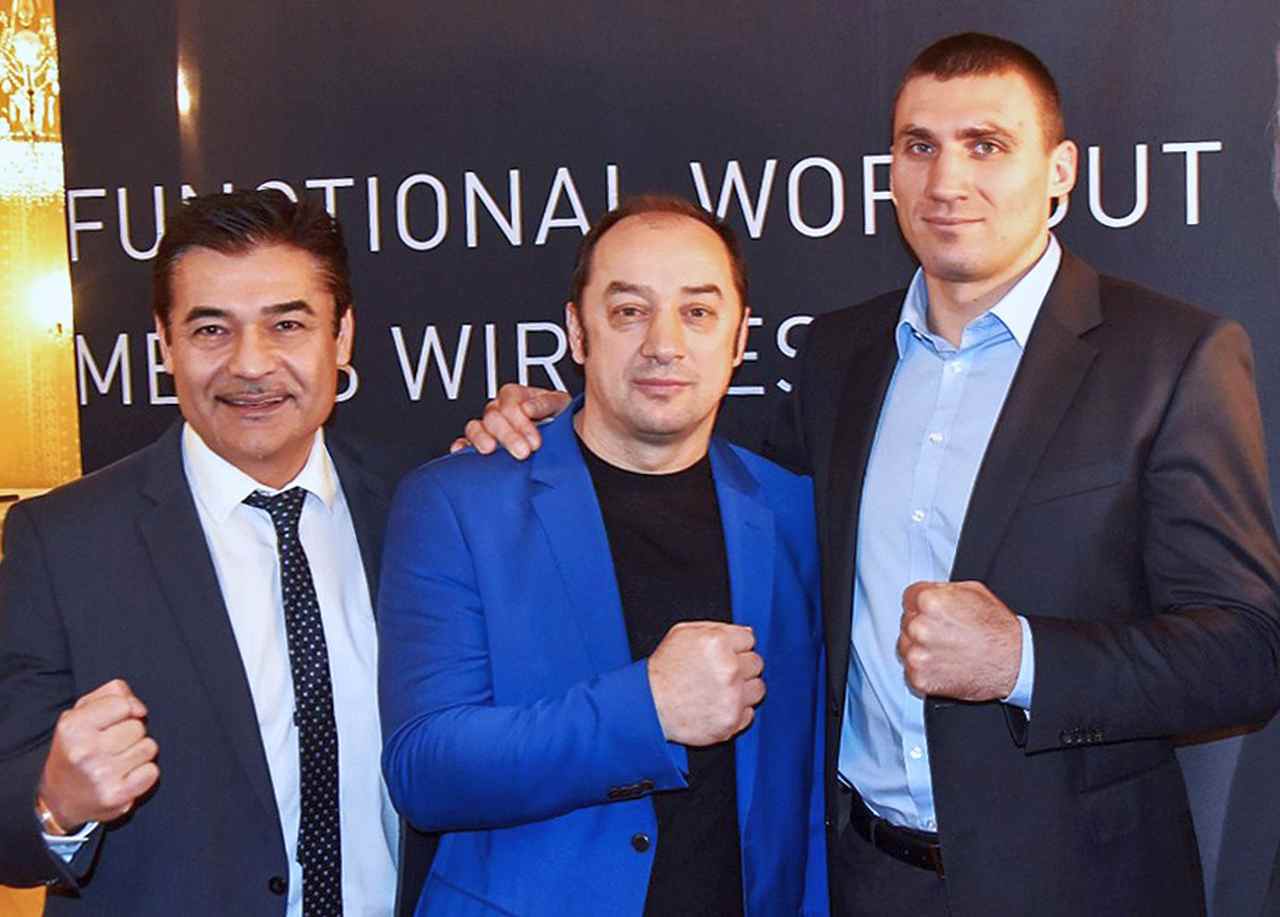 Erol Ceylan ve Bülent Başer boksörlerine güveniyor
