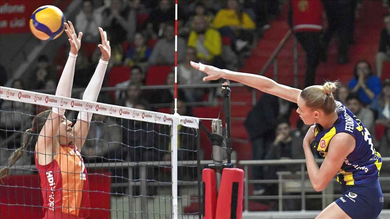 Fenerbahçe Medicana Galatasaray Daikin’i 3-1 yenerek play-off serisinde durumu 1-1’e getirdi