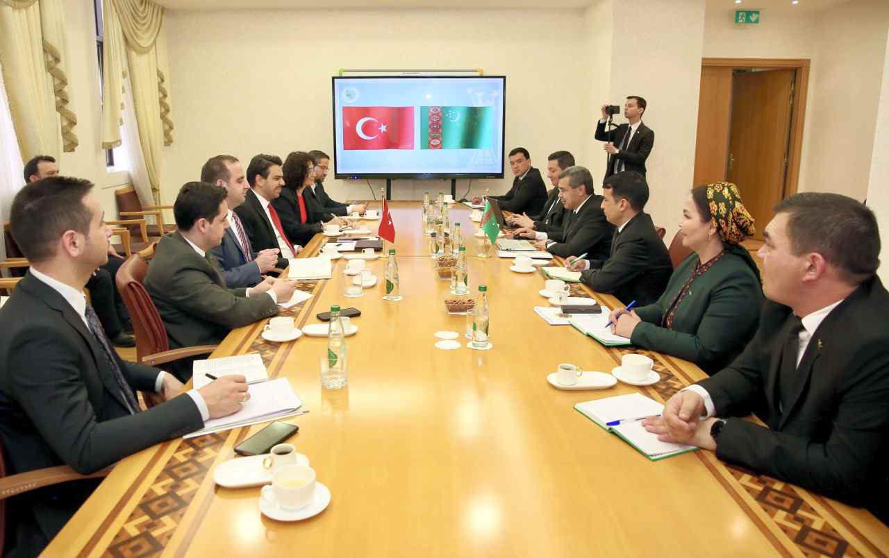 “Köklü bir geçmişe sahip Türkmenistan’ı önemsiyoruz”
