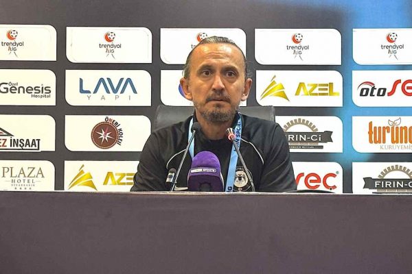 Ahlatcı Çorum FK Teknik Direktörü Tuncay Şanlı istifa etti
