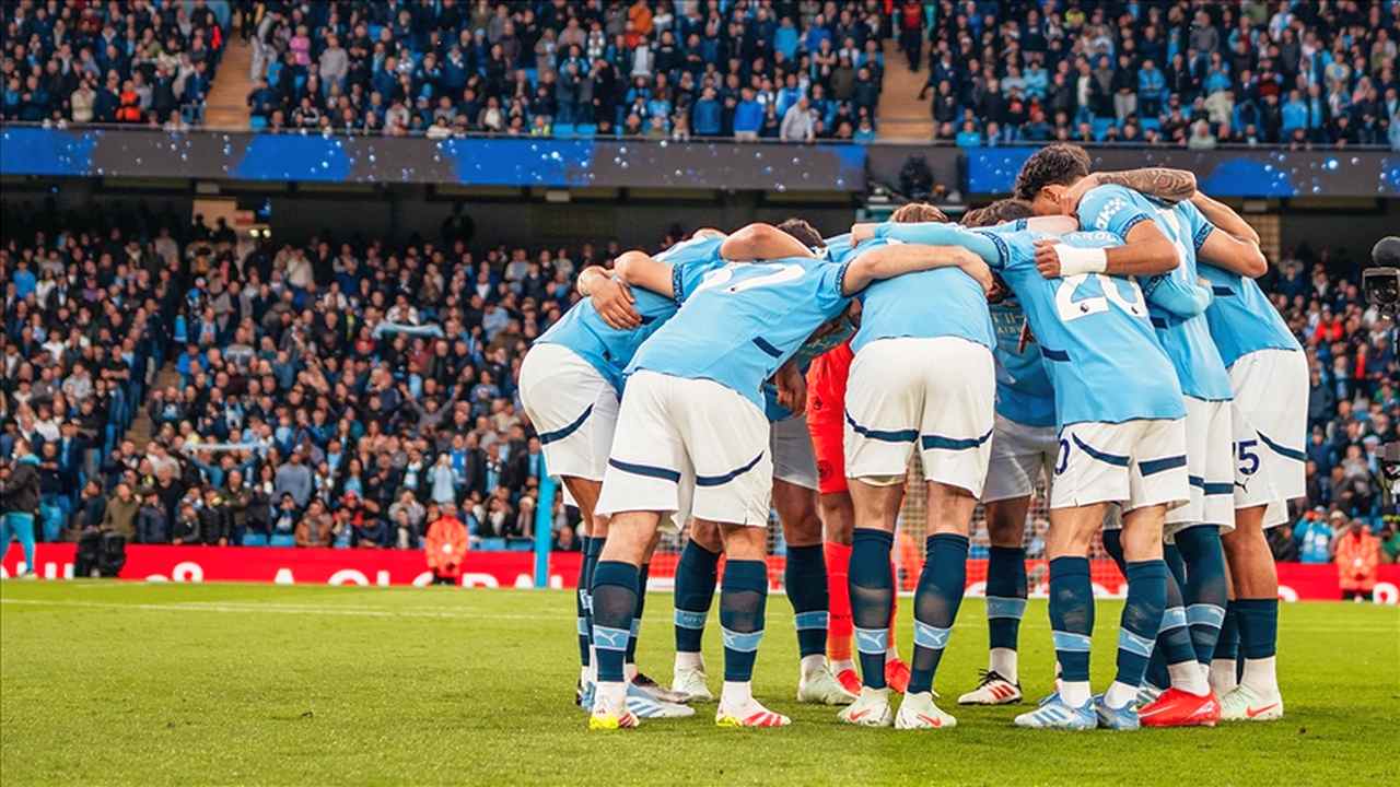 Manchester City, Vitor Pereira’nın 6 maçlık galibiyet serisini bitirdi