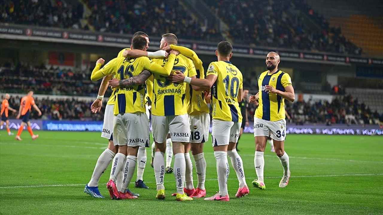 Fenerbahçe, Başakşehir deplasmanında 4 golle güldü