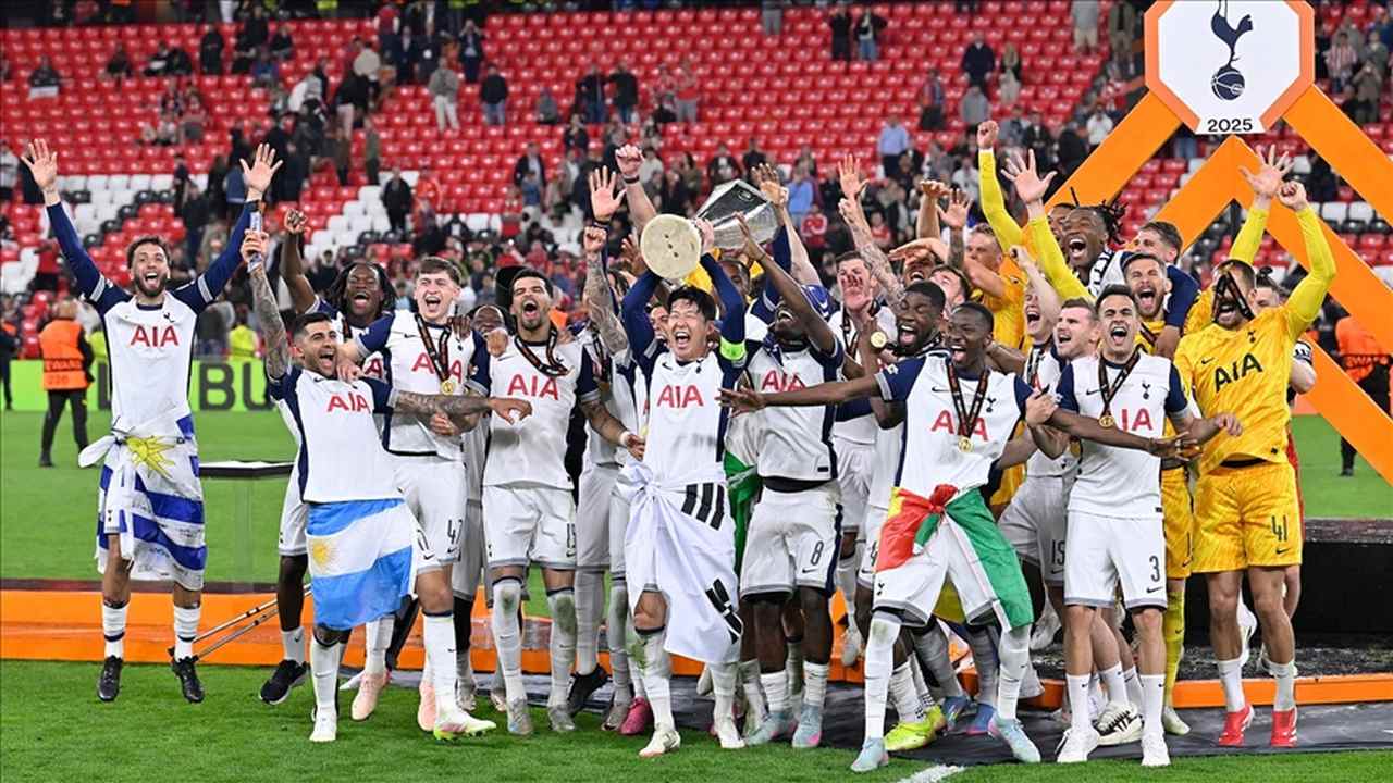 Tottenham, tarihinde üçüncü kez UEFA Avrupa Ligi’nde şampiyon