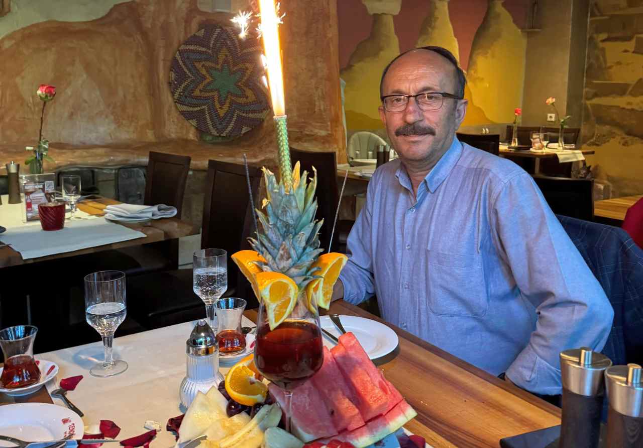 Hasan Akdoğan’dan Anlamlı Teşekkür: “Bu Güzel Günü Benimle Paylaşan Herkese Minnettarım”