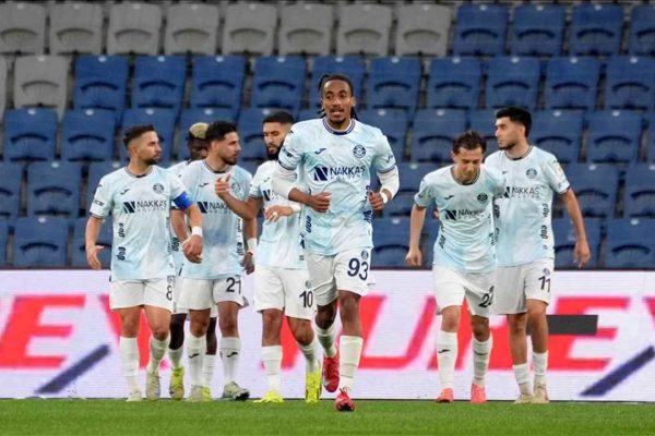 Adana Demirspor Süper Lig’de 3. galibiyetini aldı
