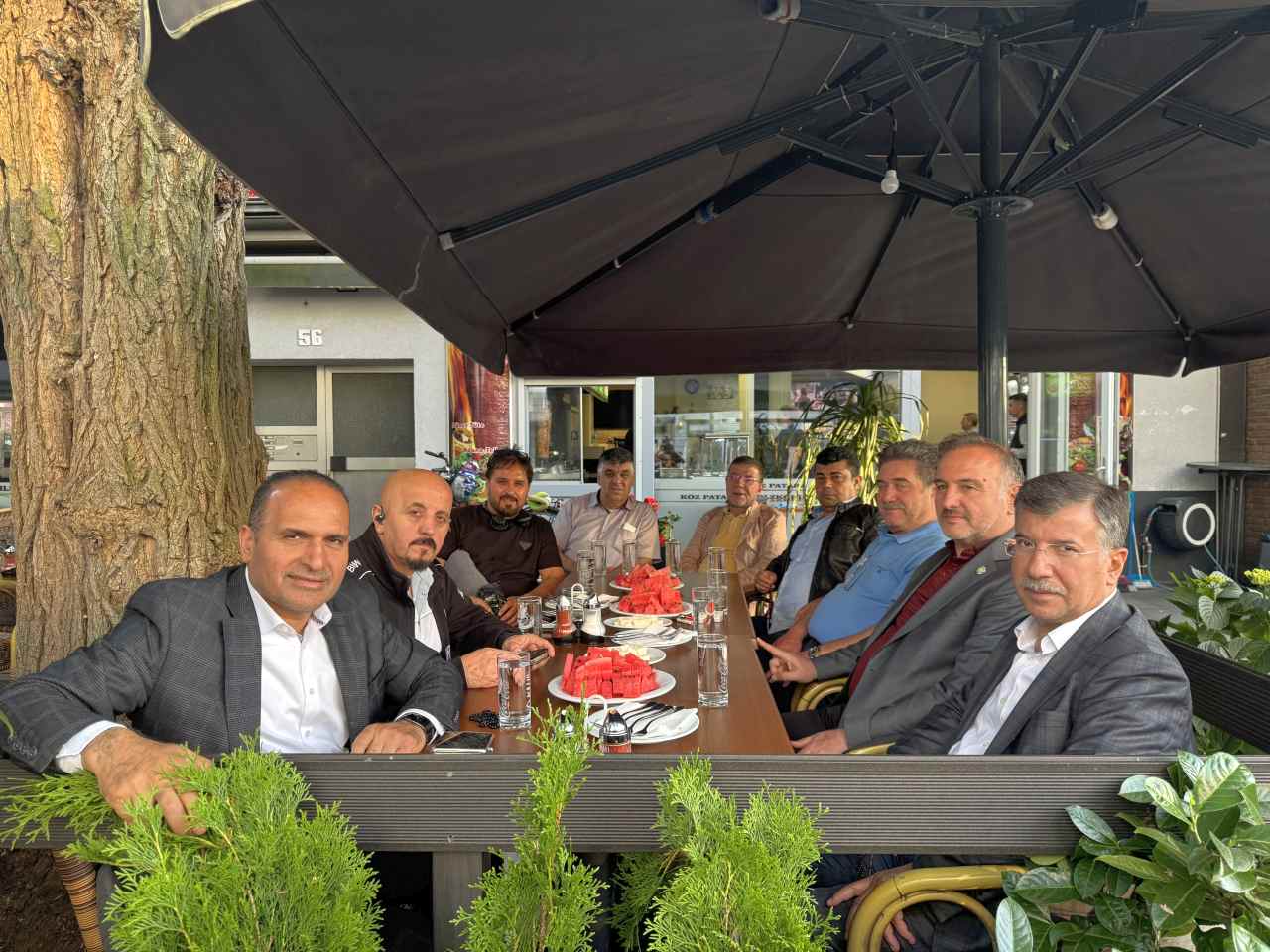 AK Parti Urfa Milletvekili Mehmet Ali Cevheri Hamburg’da
