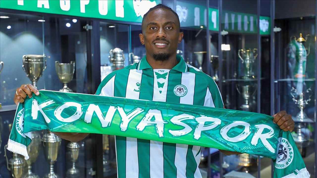 Konyaspor, Kongolu Yhoan Andzouana’yı transfer etti