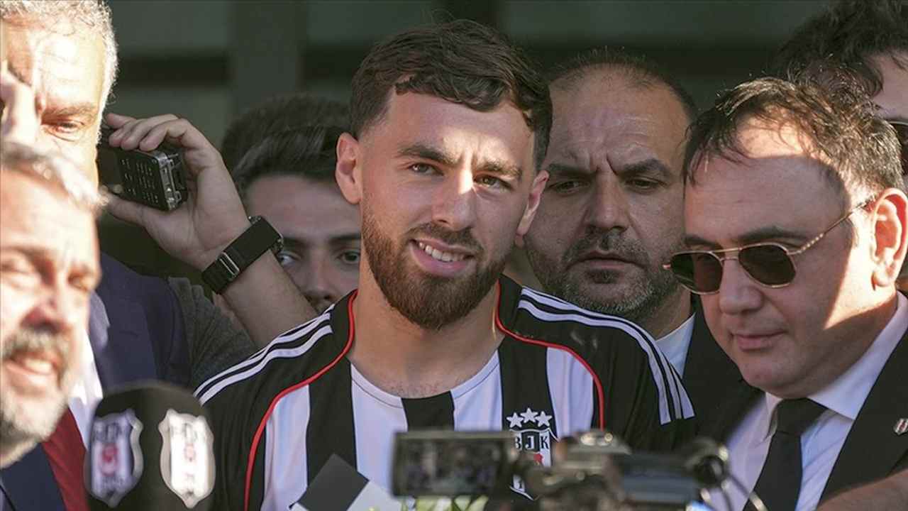 Milli yıldız Orkun Kökçü, Beşiktaş için İstanbul’da