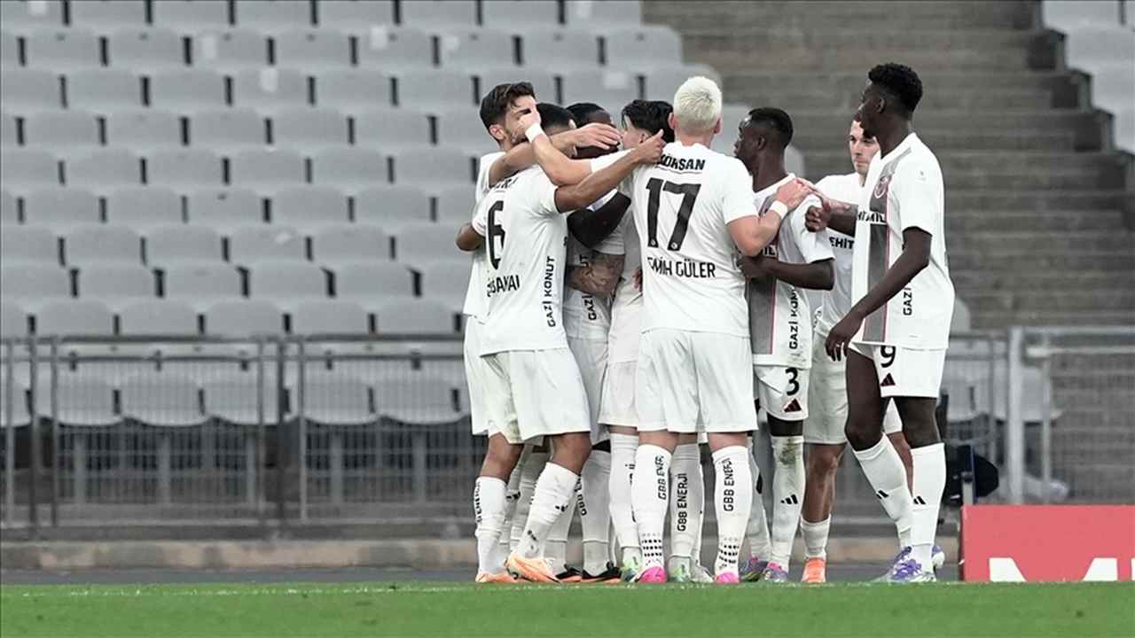 Gaziantep FK, deplasmanda Fatih Karagümrük’ü 2-0 mağlup etti