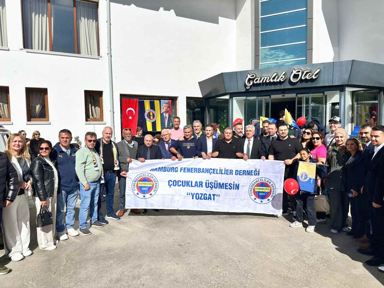 Hamburg Fenerbahçelilerinden Dayanışma Mesajı: “Hiçbir Çocuk Üşümesin”