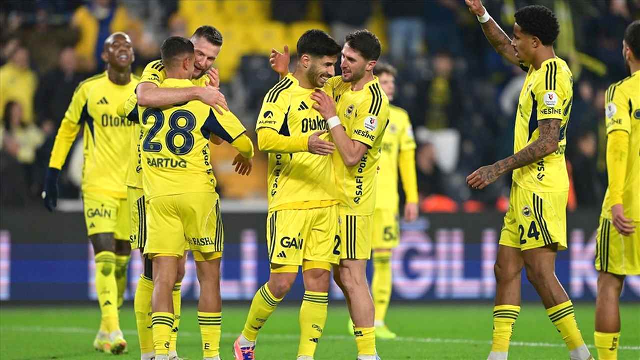 Fenerbahçe, 3 puanı 4 golle aldı